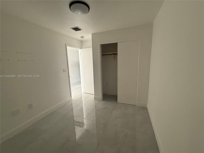 Building Photo - 1354 NW 36th St