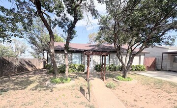 Building Photo - 3605 Avenue F