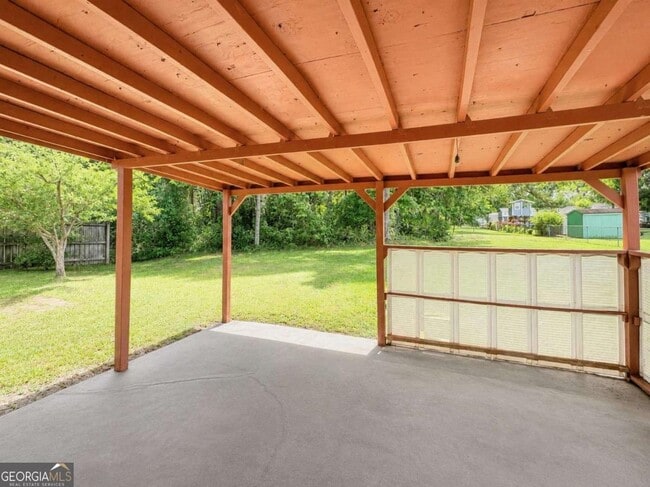 Building Photo - 603 Plantation Village Dr
