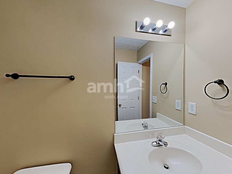 Building Photo - 1453 Whitaker Park Pl