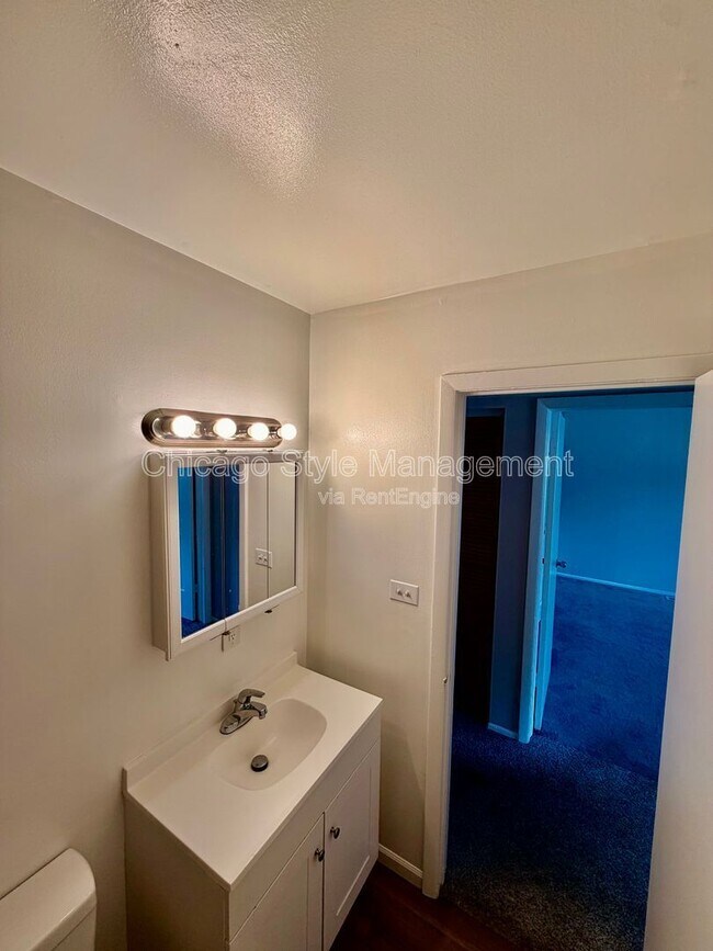 Building Photo - 748 Manteca Ct