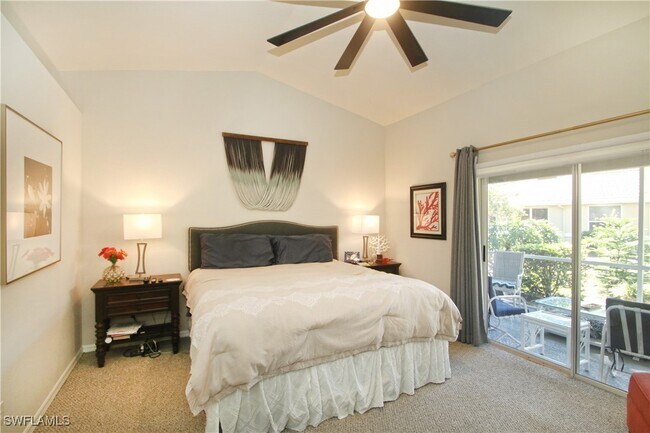 Building Photo - 370 Emerald Bay Cir