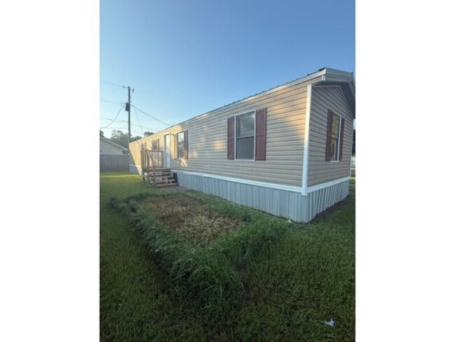 Building Photo - 5675 Saufley Field Rd