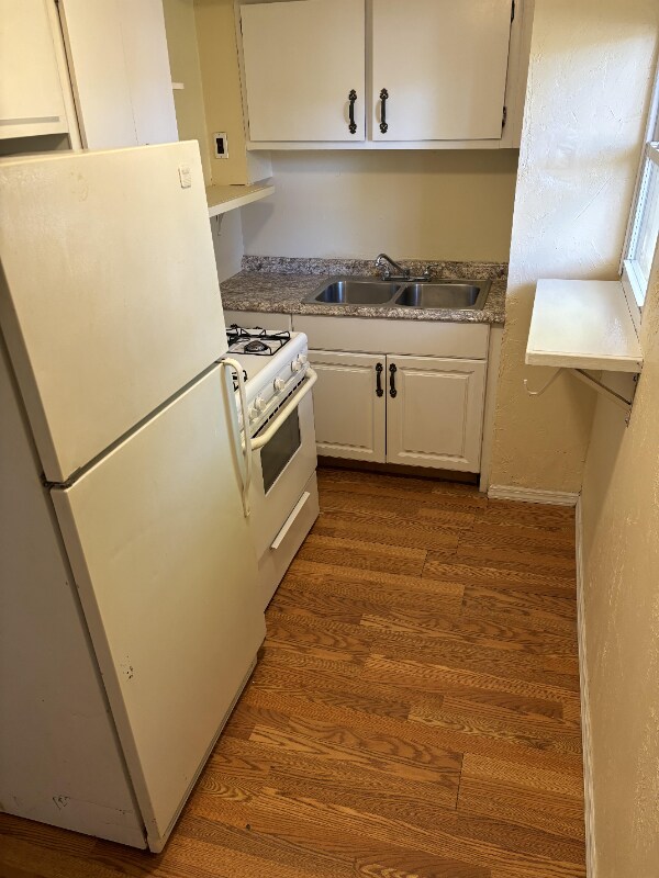 Building Photo - 606 Stanton Ave