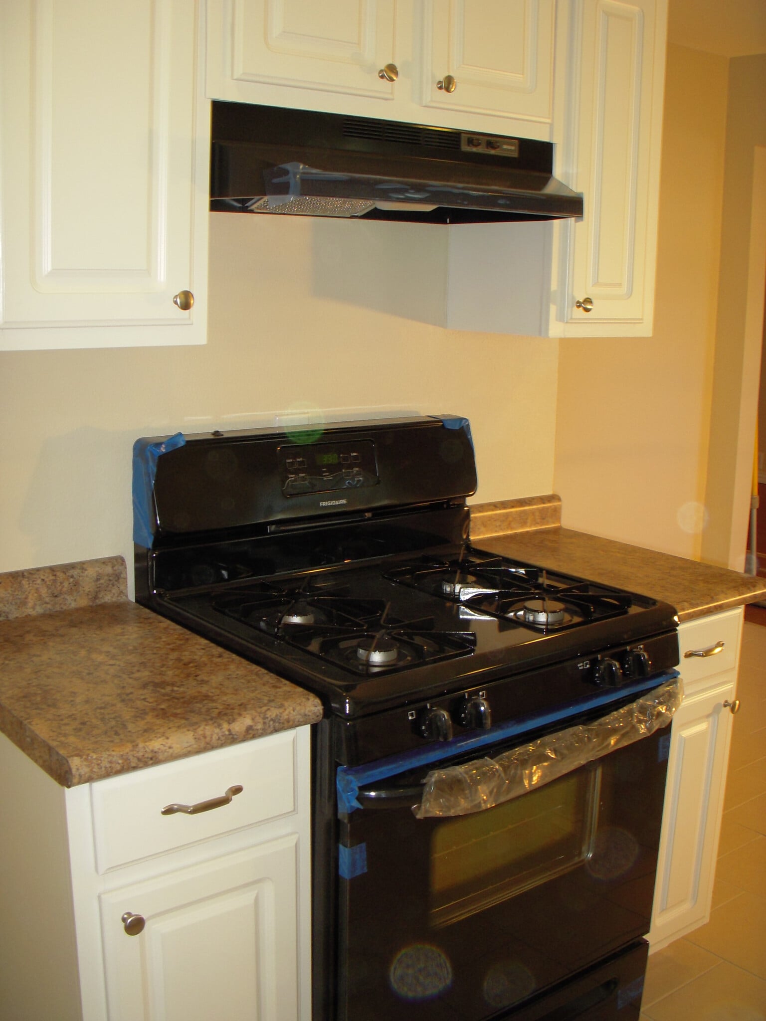 Kitchen - 500 Town North Drive