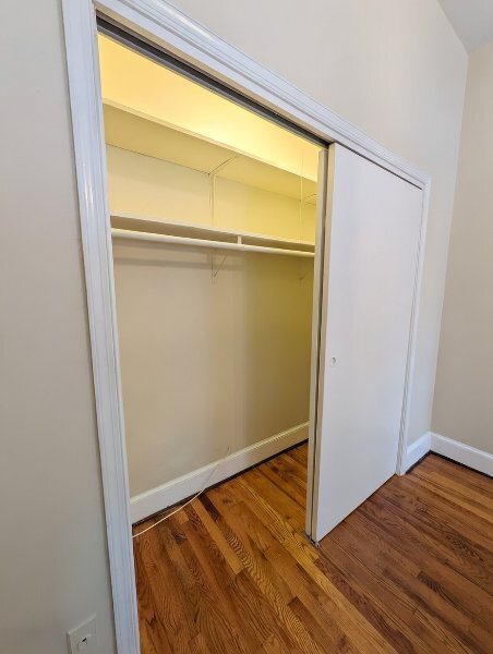 Building Photo - 519 Independence Ave SE