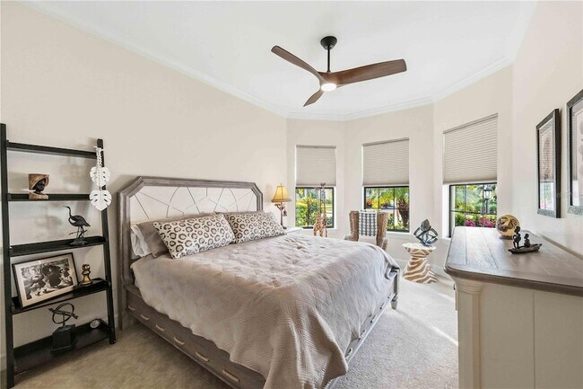 Building Photo - 5400 Manchini St