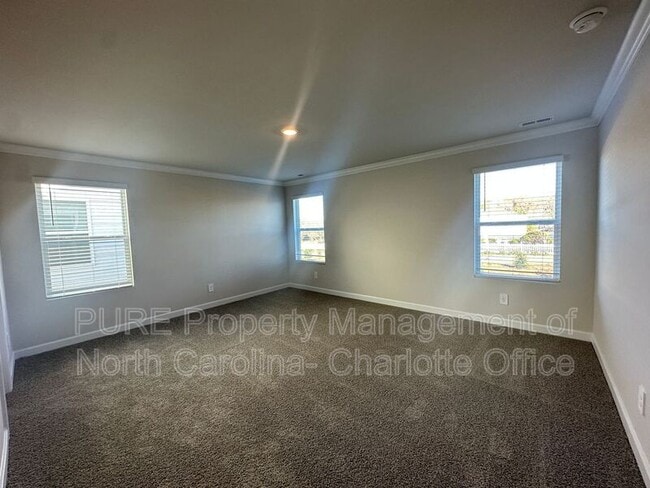 Building Photo - 1764 Braemar Vlg Dr