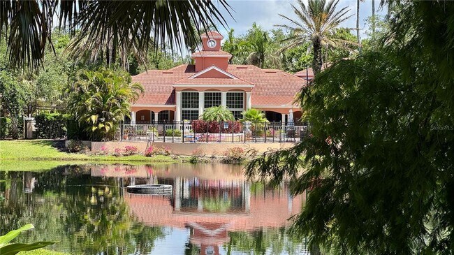 Building Photo - 4142 Central Sarasota Pky