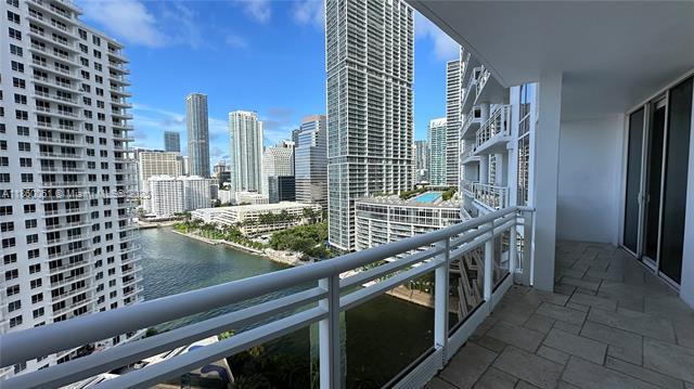 Building Photo - 901 Brickell Key Blvd