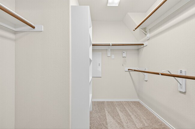 Building Photo - 24670 Folkstone Cir