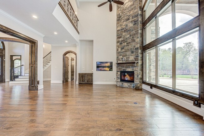 Building Photo - 27303 Silver Jade Ct