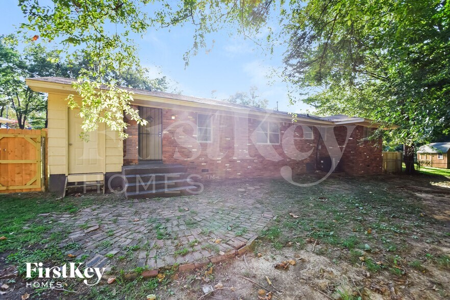 Building Photo - 5120 Hudgins Rd