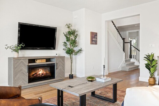 Building Photo - 1005 Sage Thrasher Cir