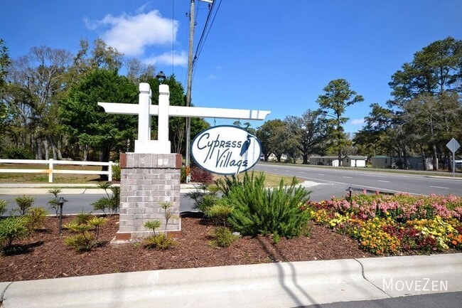 Building Photo - 769 Cypress Village Pl