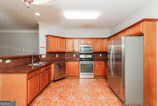 Building Photo - 2159 Caneridge Dr