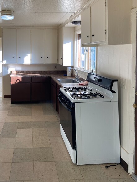 Building Photo - 278 Avenue A