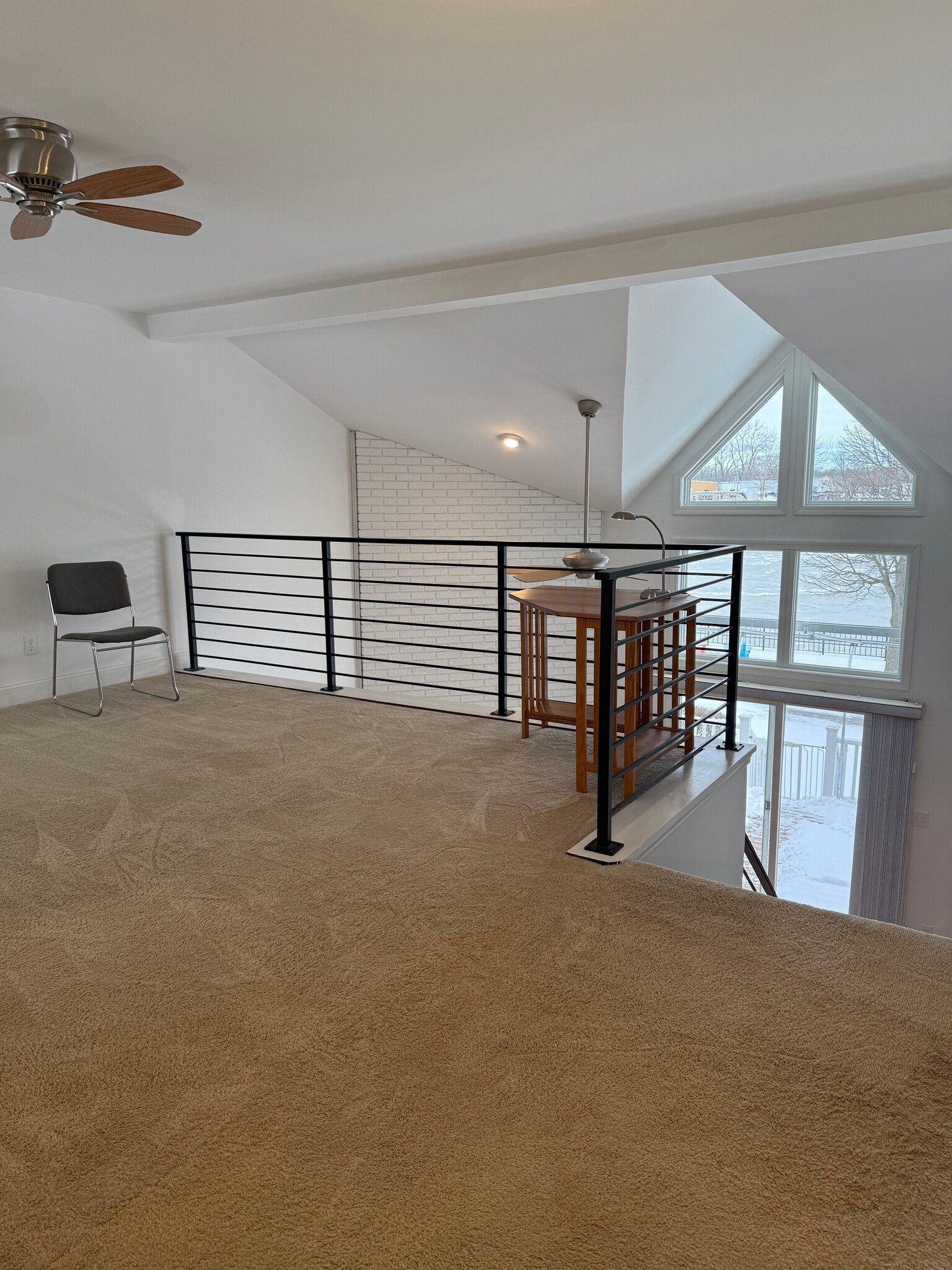 Building Photo - 140 Niagara Shore Dr