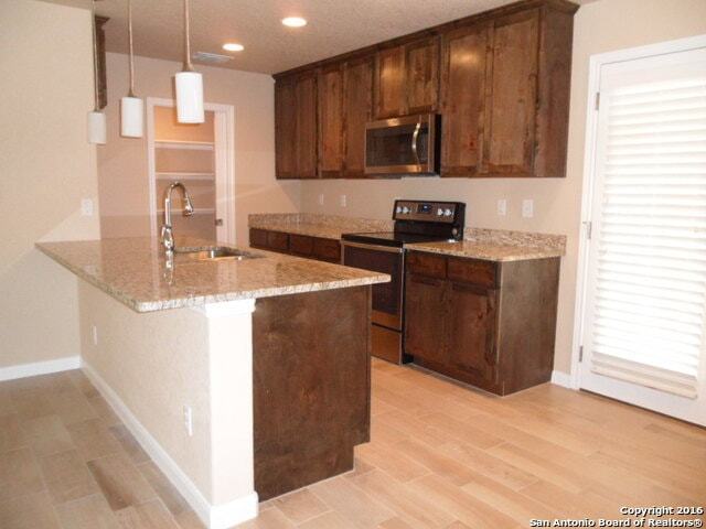 Building Photo - 606 Mockingbird Cove