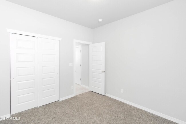 Building Photo - 13821 Madero Dr