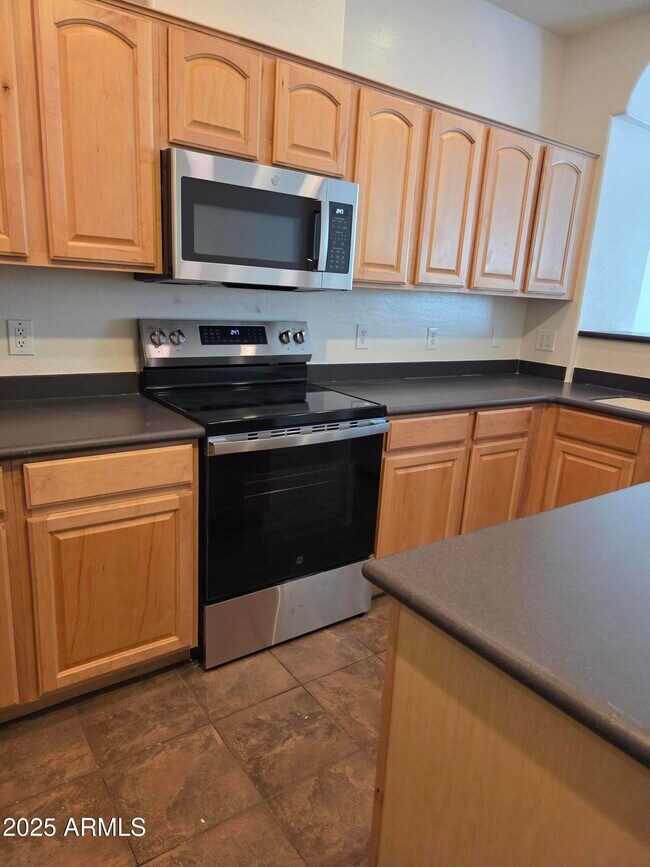 Building Photo - 42424 N Gavilan Peak Pkwy