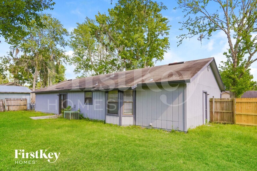 Building Photo - 2244 Felucca Dr