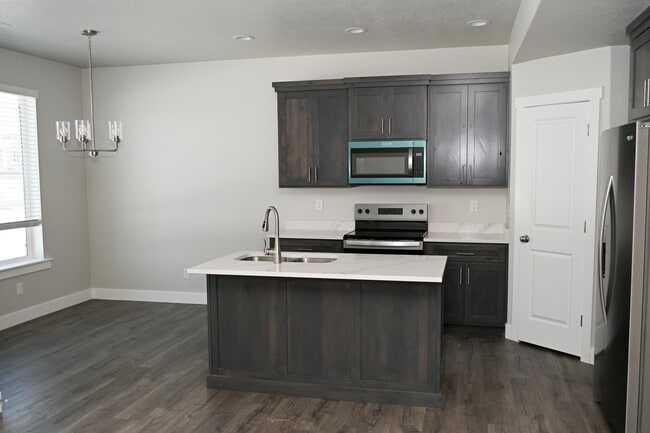 Building Photo - 2205 S 1120 W