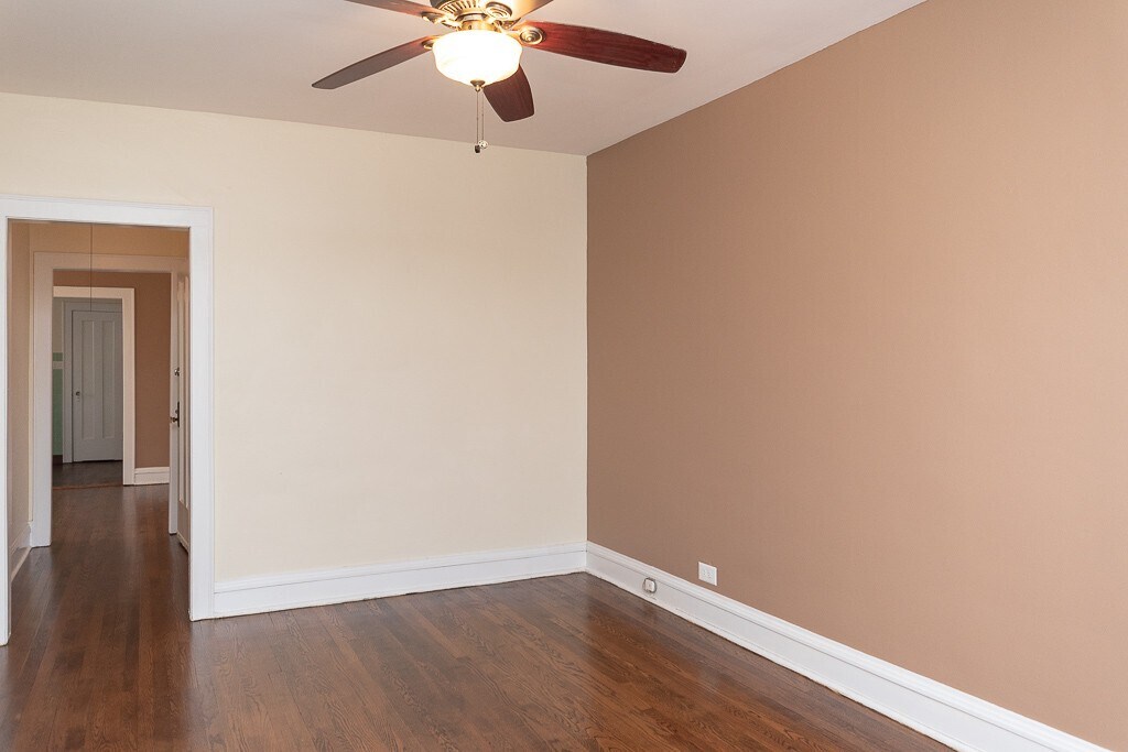 Building Photo - 4512 S Laporte Ave