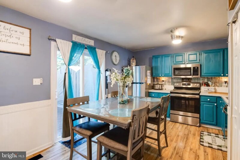 Building Photo - 4252 Chapelgate Pl