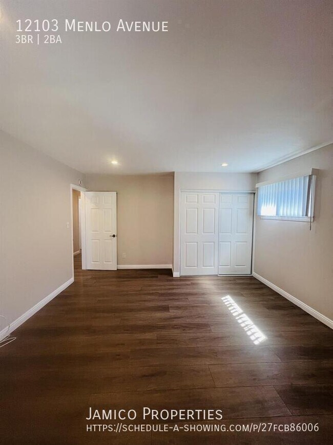 Building Photo - 12103 Menlo Ave