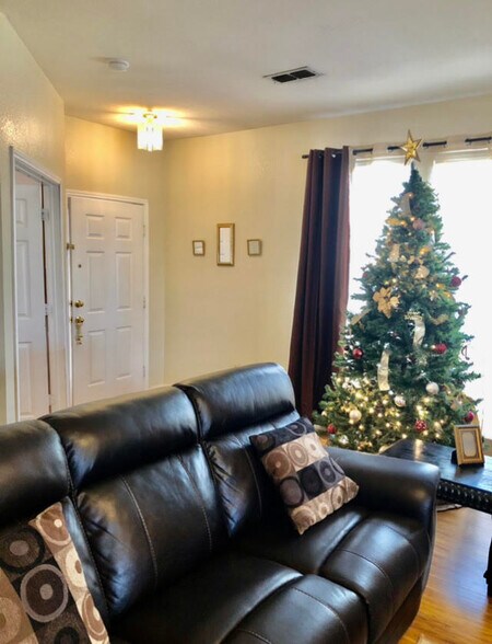 Building Photo - 3521 Desert Mesa Rd