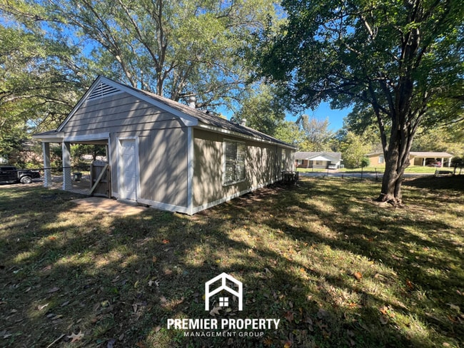 Building Photo - 3373 Elk Point Dr