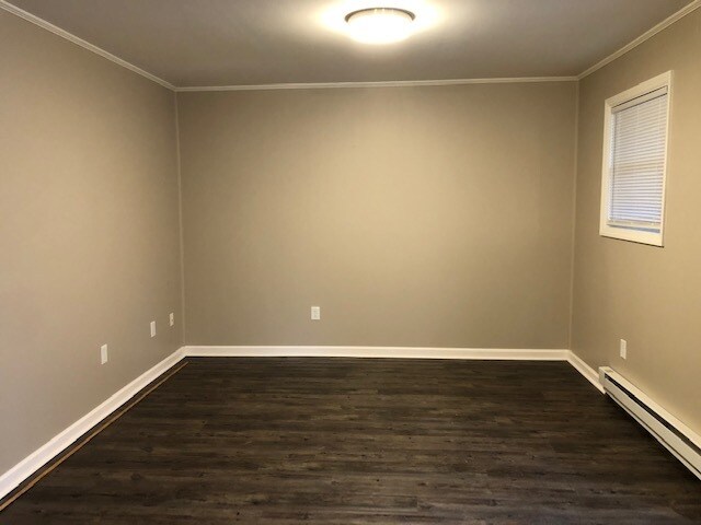 Building Photo - 3300 Starlight Dr