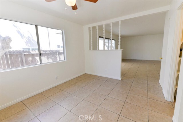Building Photo - 207 W Mariposa