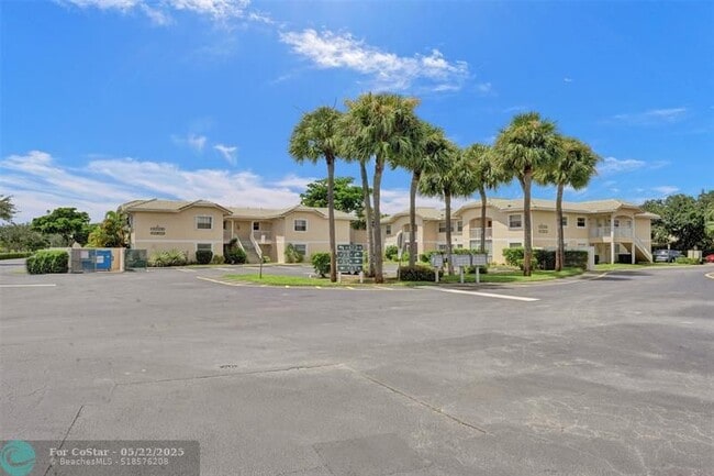 Building Photo - 12215 Royal Palm Blvd