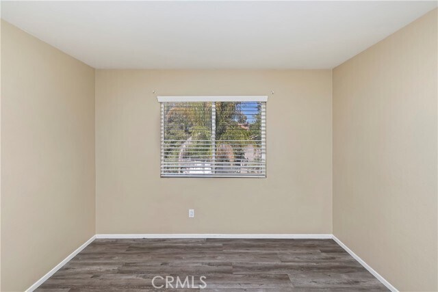 Building Photo - 42467 Thoroughbred Ln