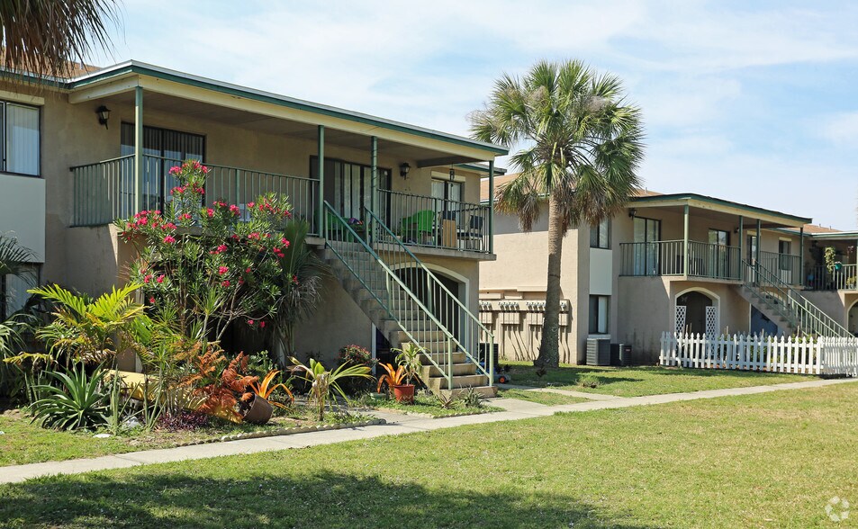 The Park at Topaz Cay 1900 Post Rd Melbourne FL 32935 Apartment Finder