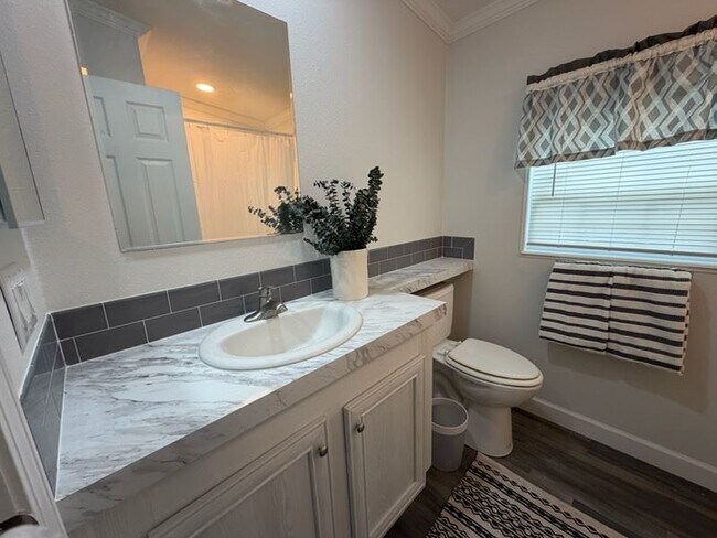 Building Photo - 4559 Nancy Dr