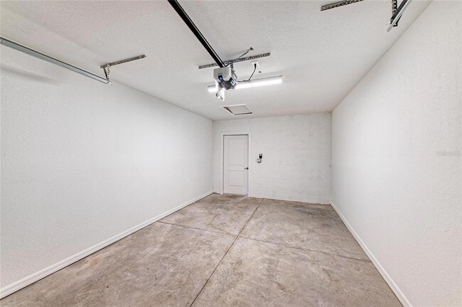 Building Photo - 19015 Scallop Lp