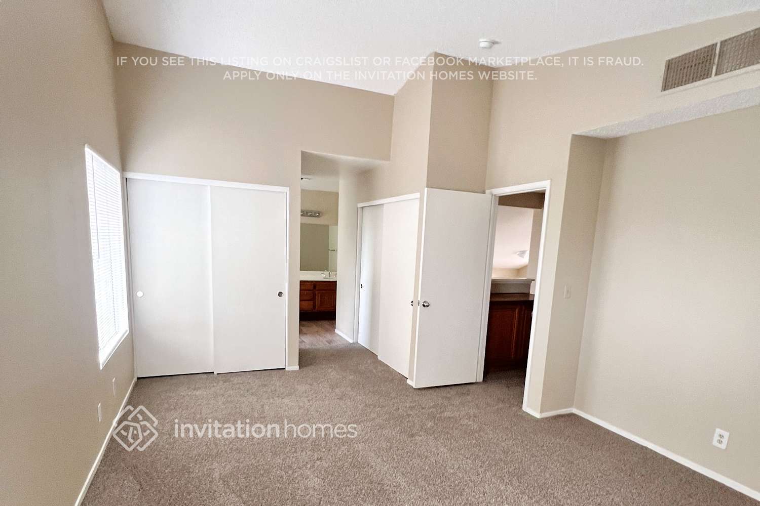 Building Photo - 330 Templeton Dr