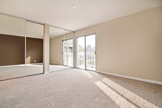 Building Photo - 4501 Pinyon Tree Ln