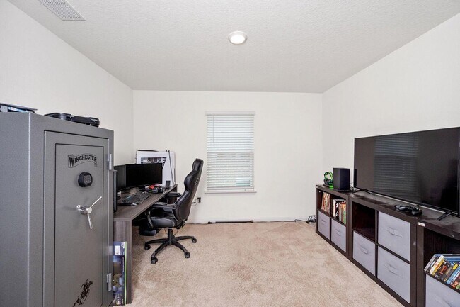 Building Photo - 816 Moorhen Wy