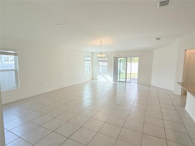 Building Photo - 13049 Thatch Palm Wy