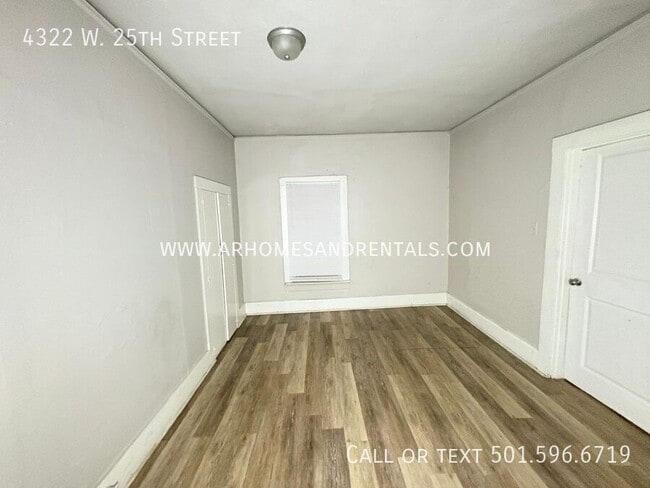 Building Photo - 4322 W 25th St