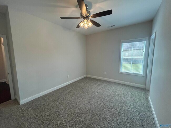 Building Photo - 14889 Imperial Dr