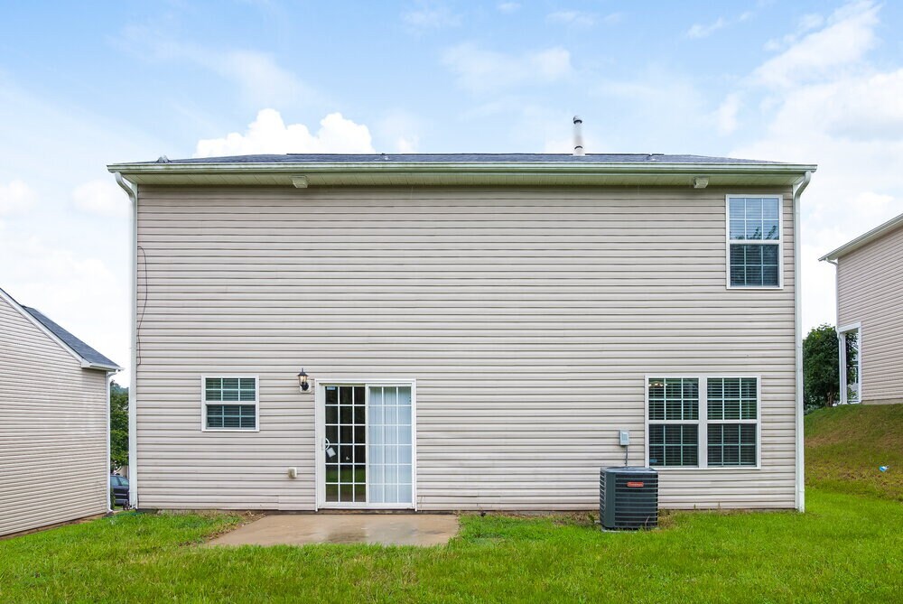Building Photo - 721 Overlook Rd