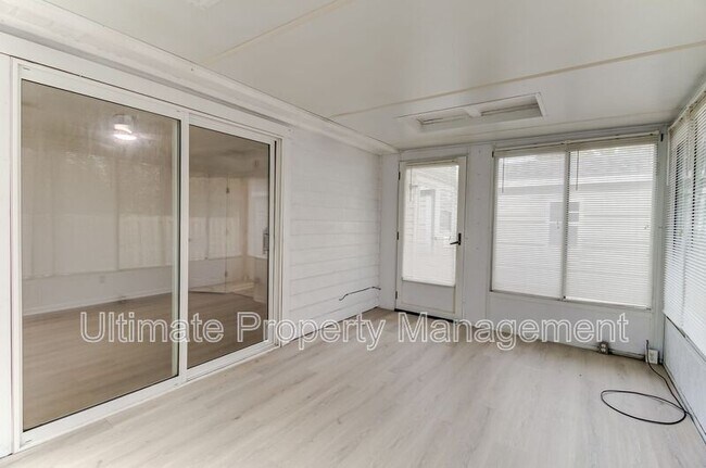 Building Photo - 3811 Doe Clearing Ct