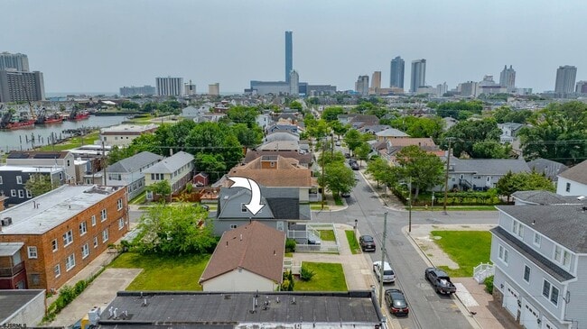 Building Photo - 545 N Connecticut Ave