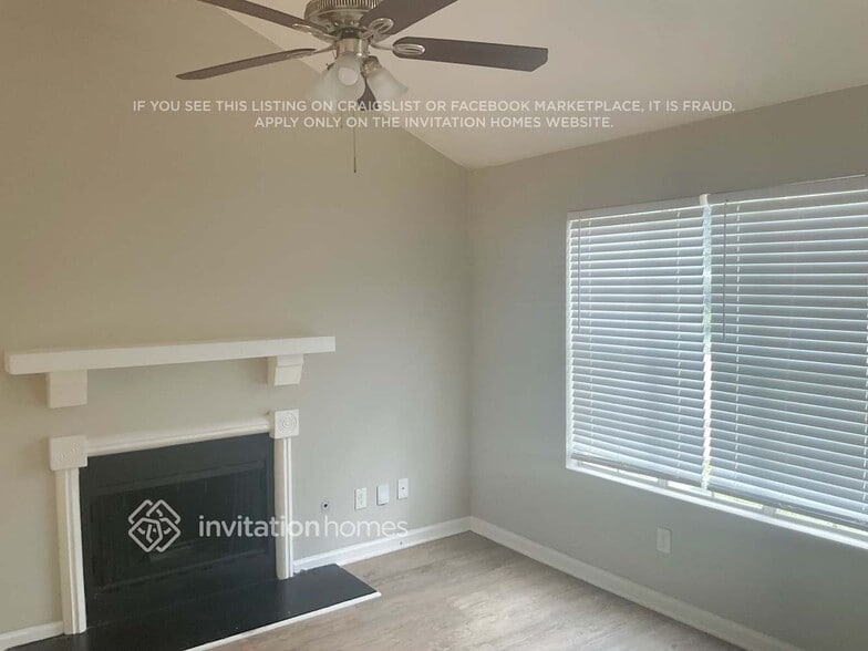 Building Photo - 3712 Cress Way Dr