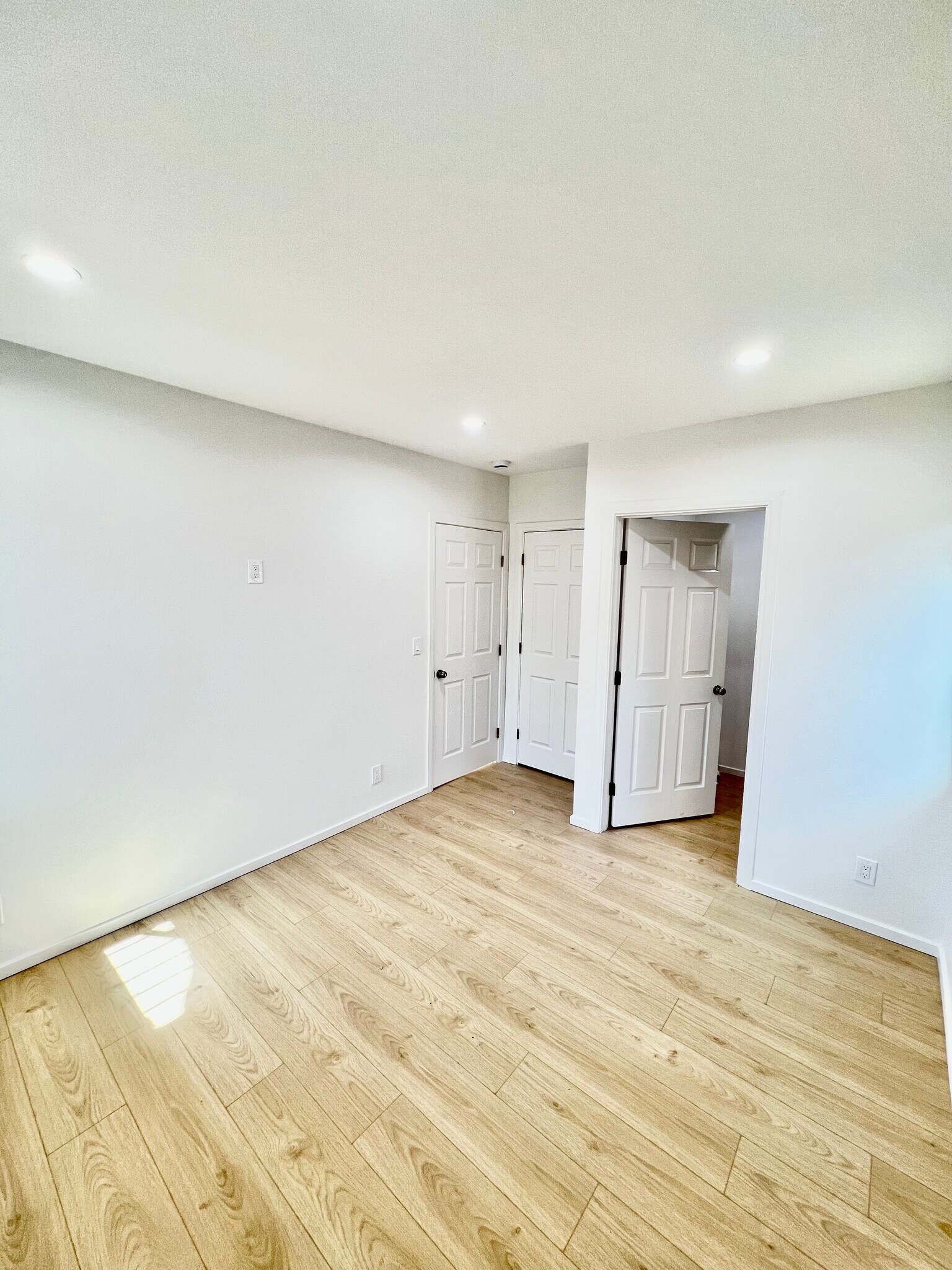 Building Photo - 3118 W 109th St